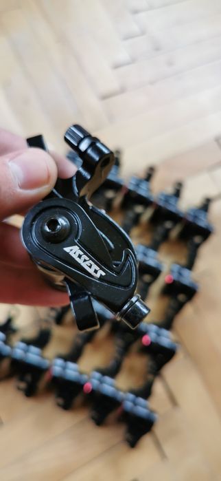 Piese bicicletă, mânere frână , Etriere+plăcute, noi