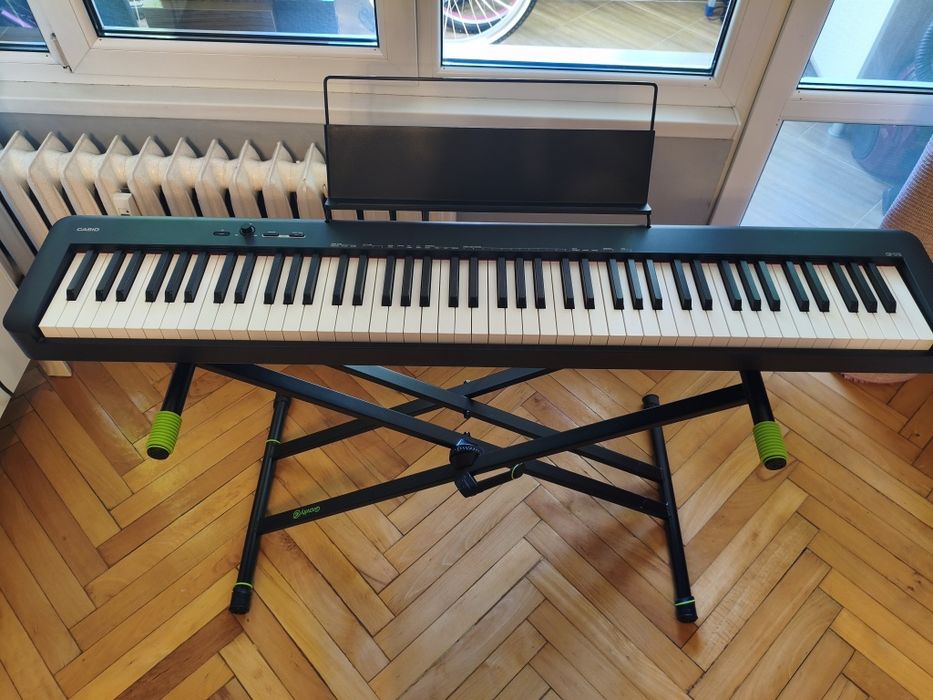 Продавам дигитално пияно Casio CDP-S110
