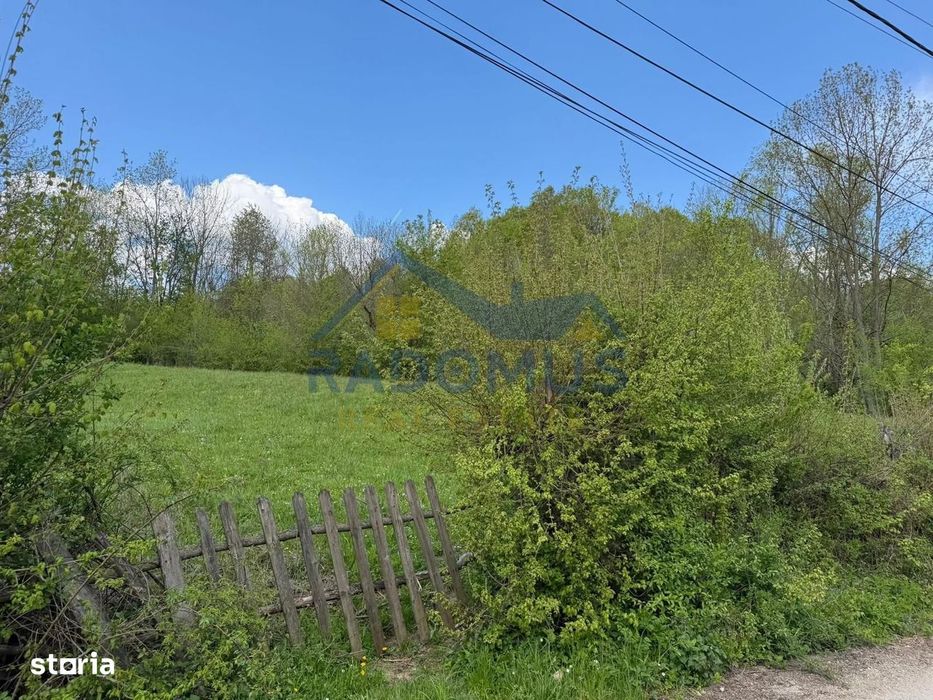 Teren Intravilan  – Provița de Jos | 1.939 mp | Curent electric