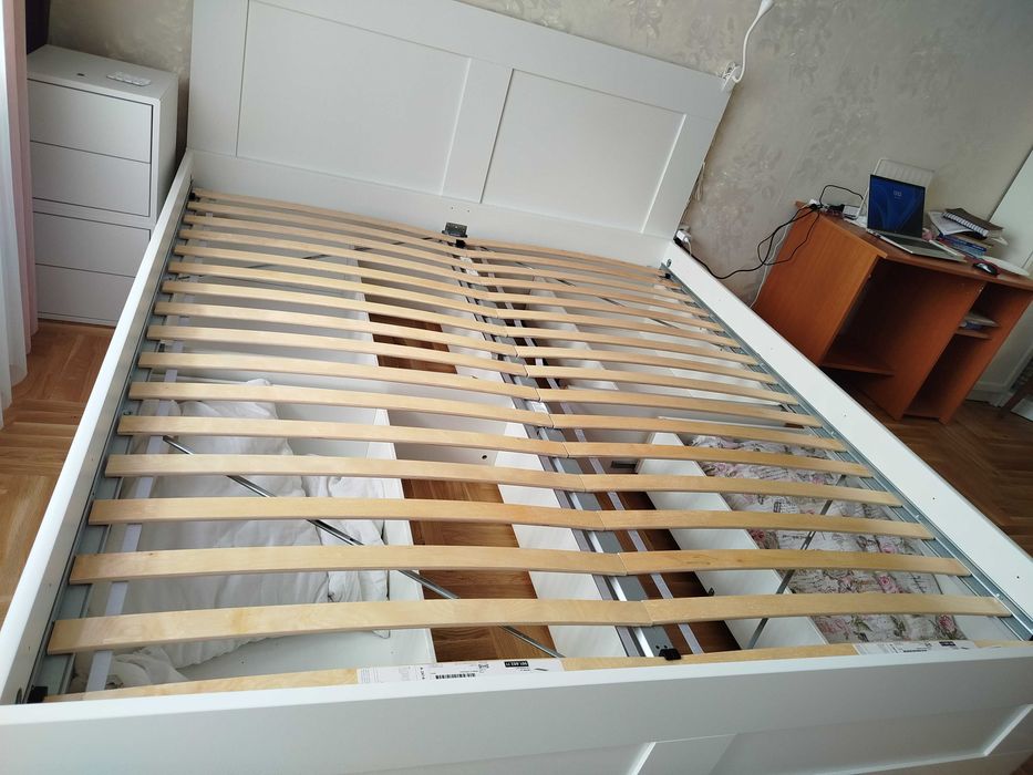 Спалня 180/200 + подматрачна рамка + табла, с чекмеджета, бяла, Икеа