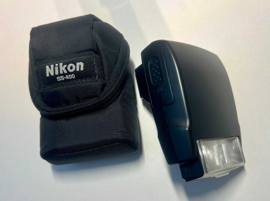 Фотовспышка Nikon Speedlight SB-400