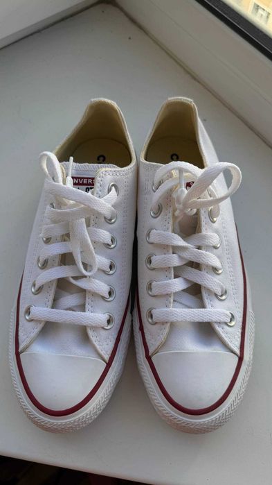 Converse Chuck Taylor All Star белые 37 размер