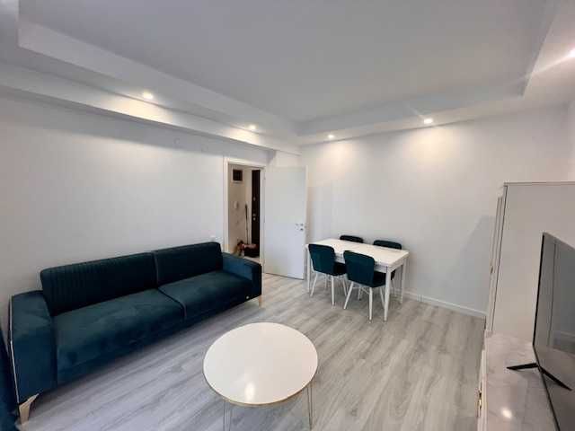 2 Camere+GRADINA cu iesire DIRECTA LA PISCINA+Parcare