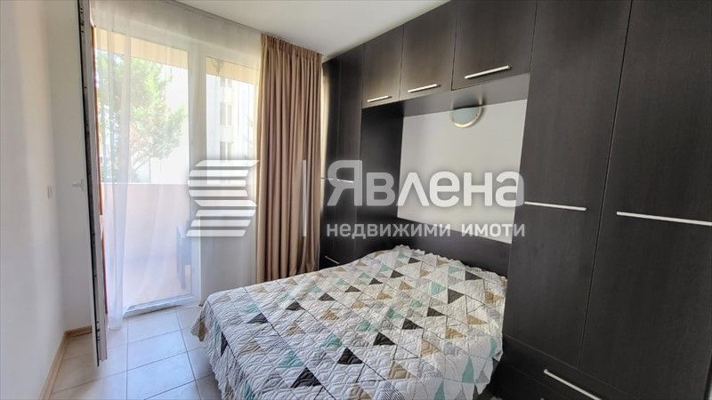 Продава се Двустаен апартамент в к.к. Слънчев бряг - 55 кв.м за 1073 €/кв.м - Снимка #2