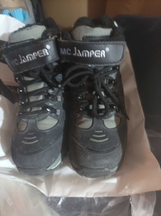 Ботушки апрески за момче и момиче