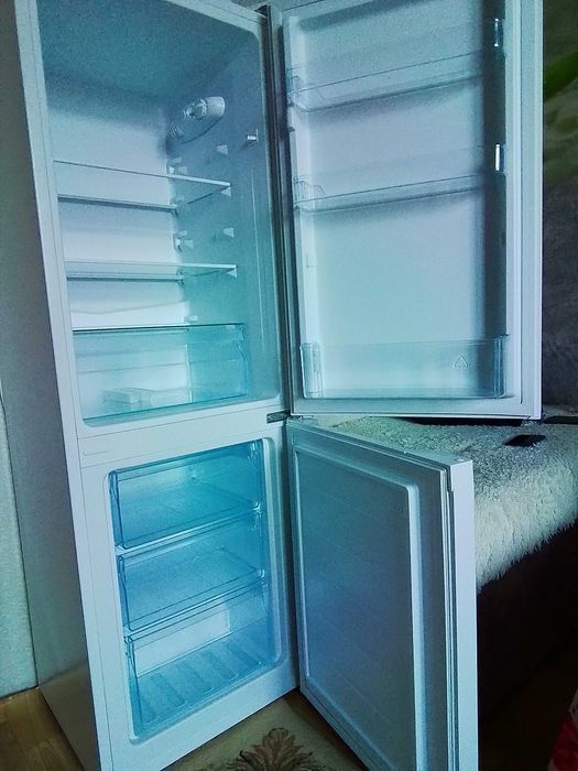 Холодильник маленький