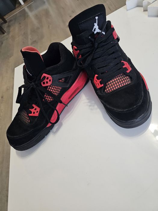 Adidași Jordan negru cu rosu