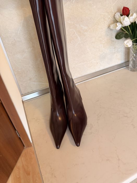 Нови ботуши бордо 40 номер