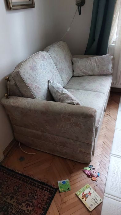 Canapea extensibilă