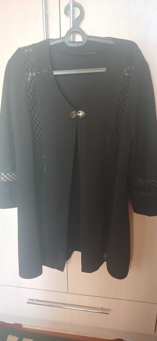 Вечерние платья и две двойки абая