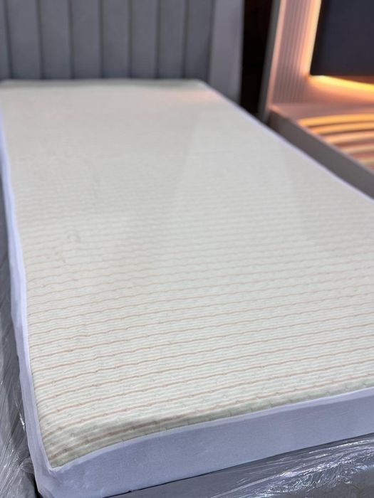 Наматрасник водонепроницаемый