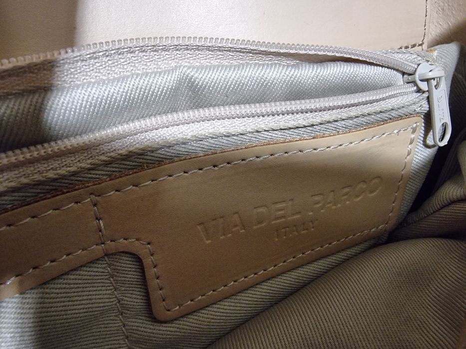 Естествена кожа чанти