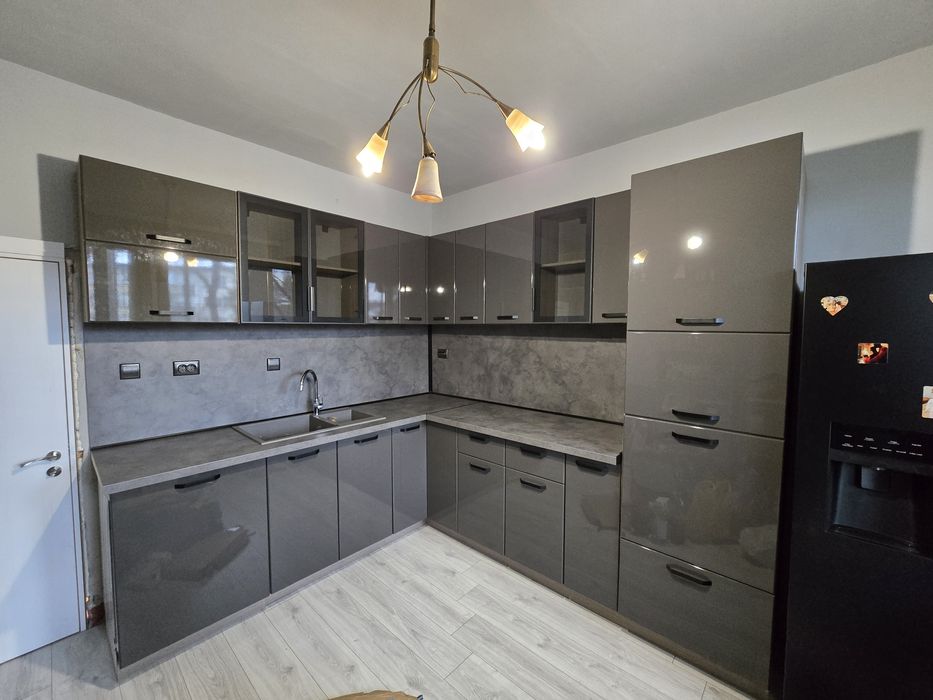 Предлагам Сглобяване на Мебели