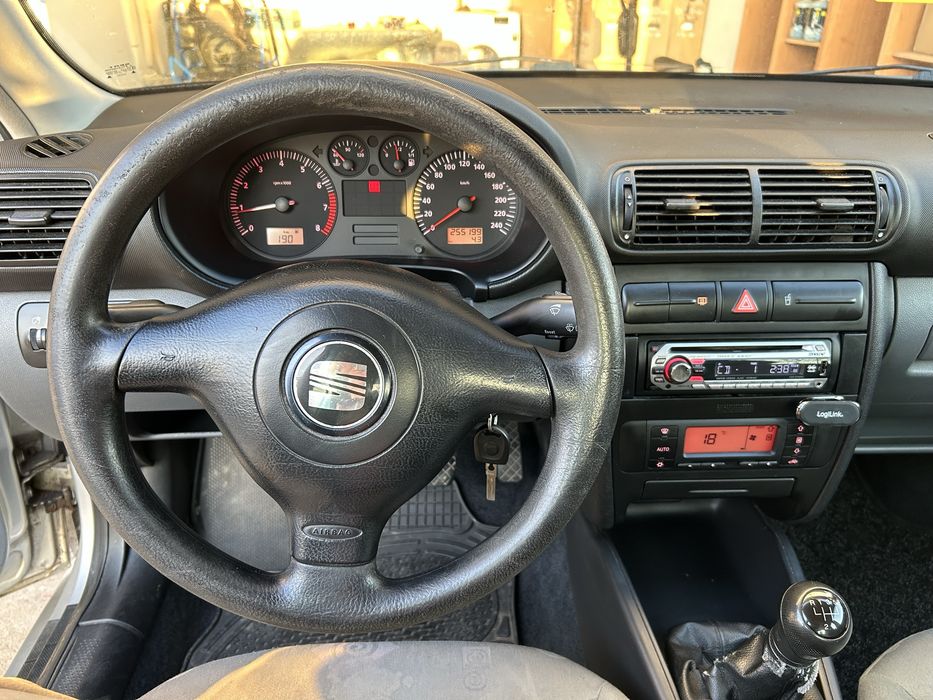 Seat Leon 2002, 1.6 benzina 16v, Climatronic, stare buna