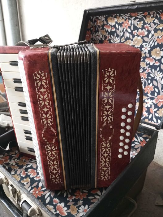 Детски акордеон от СССР