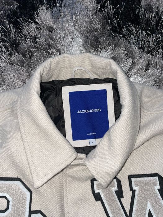 Jacheta Jack Jones marimea L