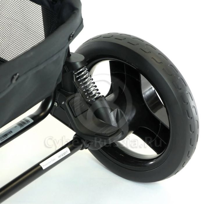 Продам комфортную коляску CBX