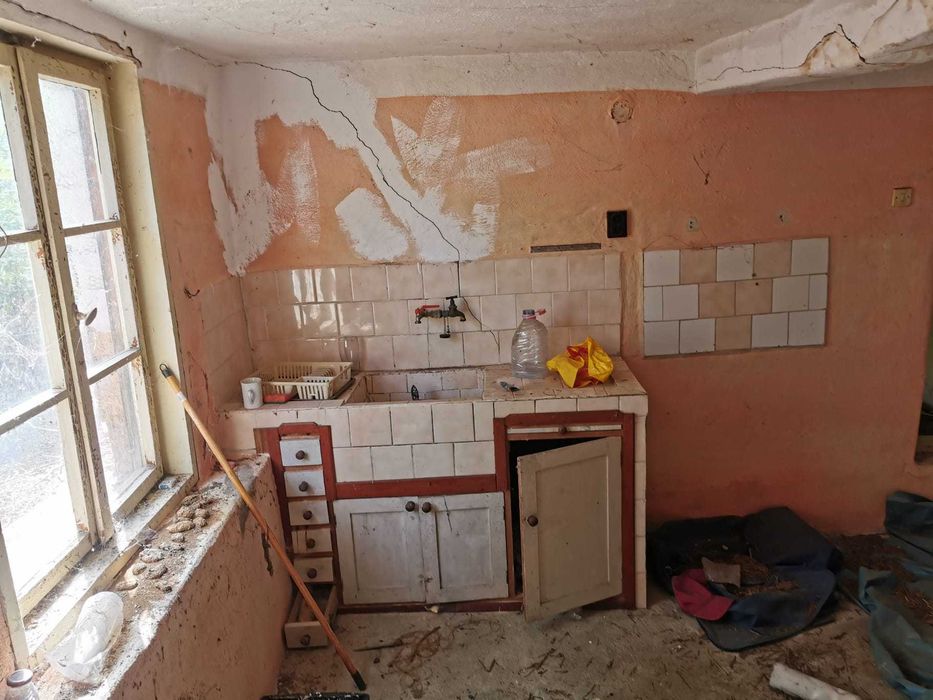 Продавам къща в село Дъбово, област Стара Загора