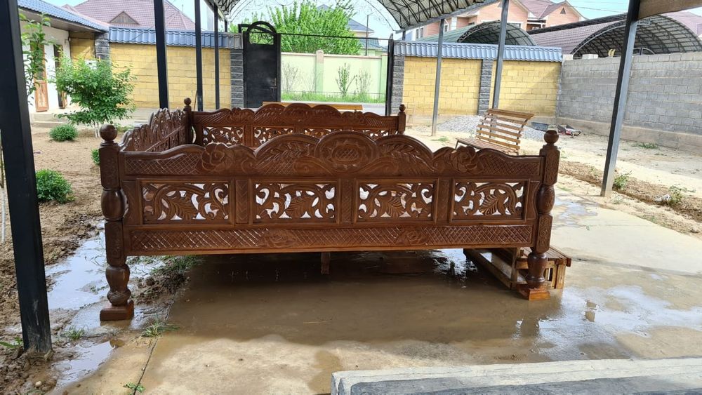 Деревянный тапчан