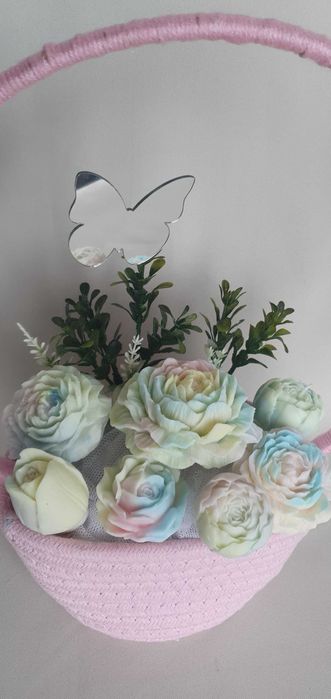 Букет Фантазия сапунени  цветя от глицерин и цветя свещи