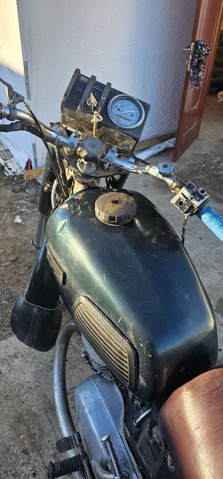 Продам мотоцикл ИЖ Планета 4