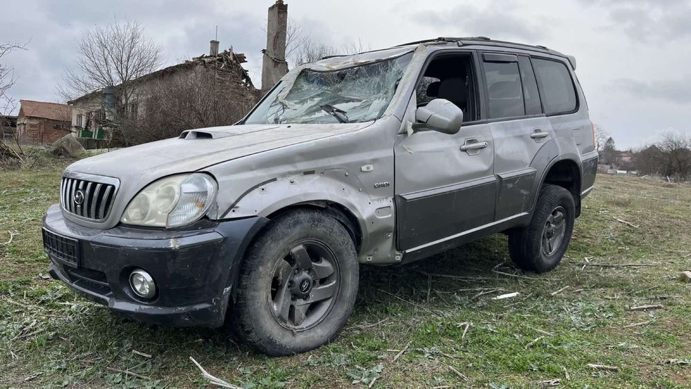 Hyundai Terracan Двигател Дюзи Турбо Стъкло Калник Врата Кардан Диф
