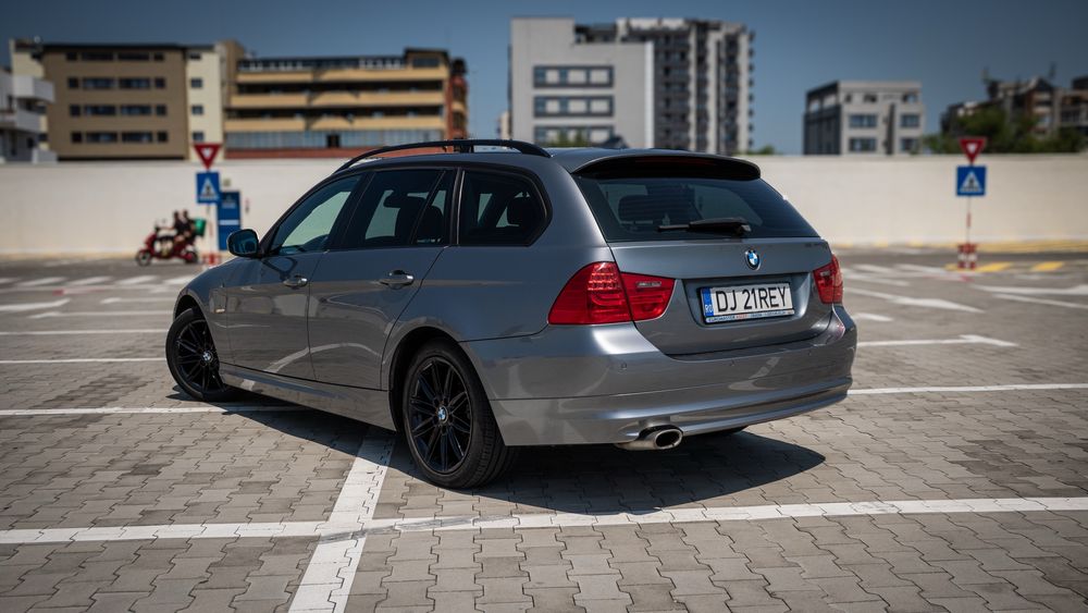 BMW SERIA 3 320D E91