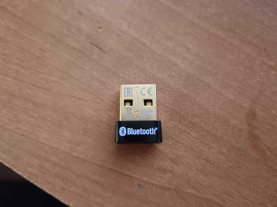 Блютуз адаптер TP-LINK UB400.