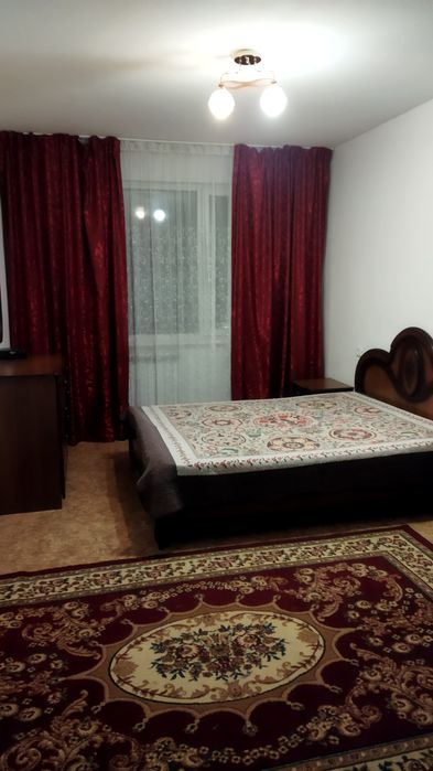Продам 2 ком.кв.в 13 мкр.1 этаж