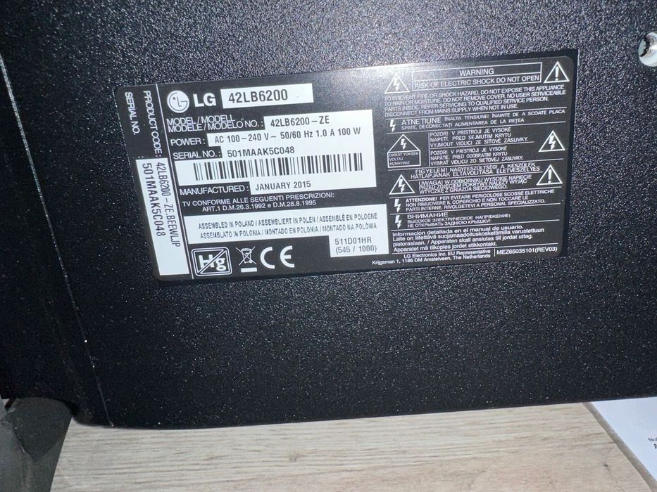 Vand TV Panasonic 120 Smart UltraHd