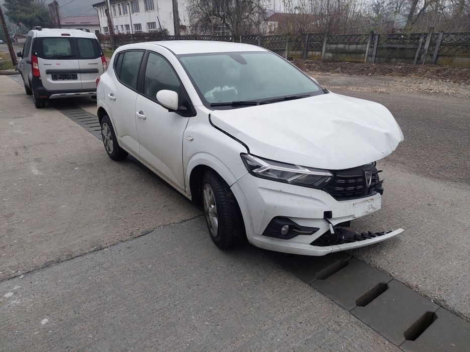 Dezmembrez Dacia Sandero 2022 1.0 SCE cu aer conditionat