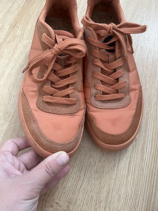 Маратонки 38н WODEN