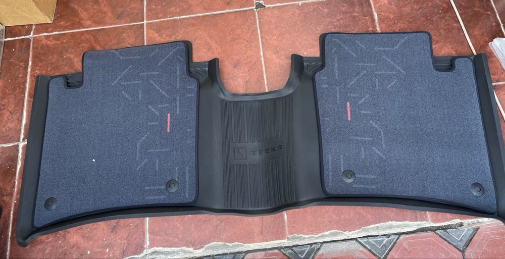 Zeekr 001 rezina+gilam polik sifati zo’r