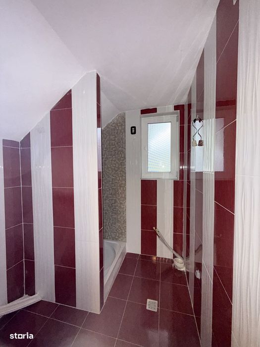Casa noua | 5600 mp teren | Livada|  Golesti - Valcea