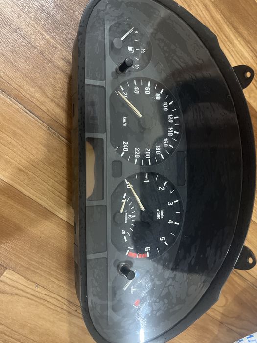 Прибор щитов БМВ е46