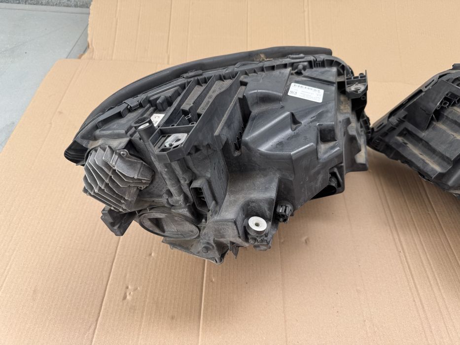 Far faruri Mercedes GLA w156 x156 facelift Led High Performance