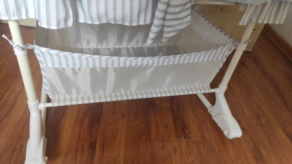 Детская колыбельная кровать новая