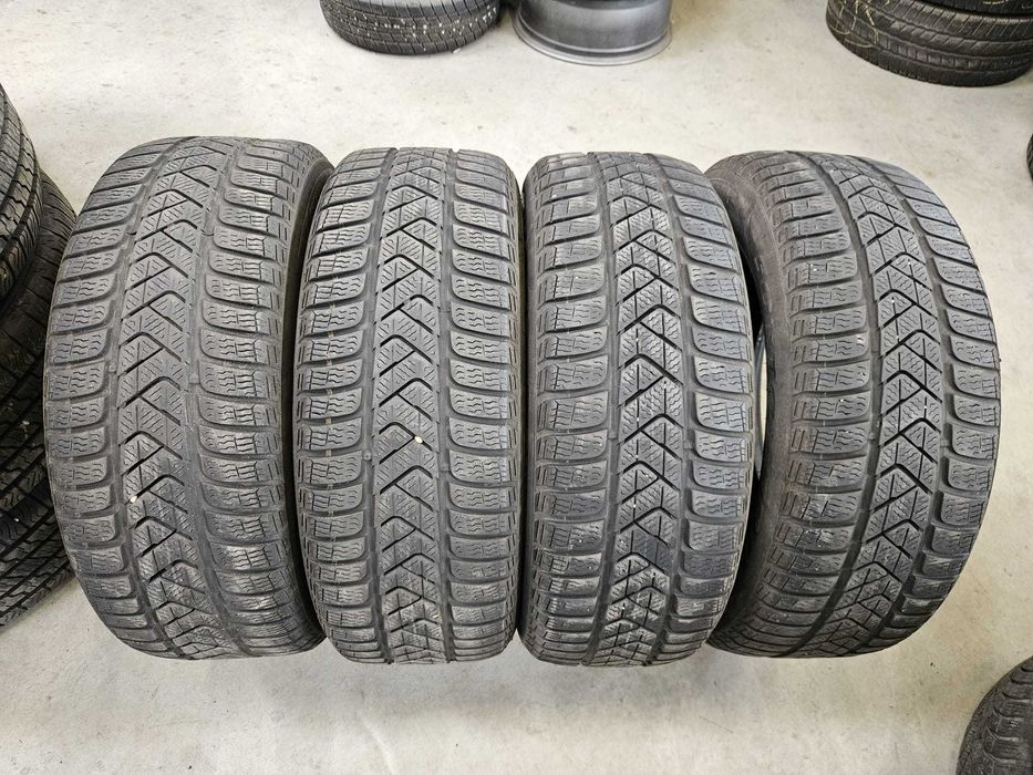 4 Anvelope IARNA 215.60.16 'Pirelli' [dot 2024] ; stare buna