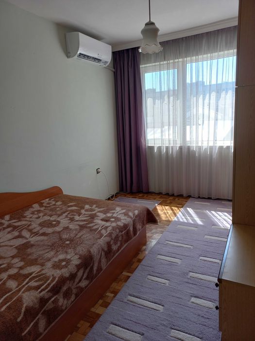 Продава се Тристаен апартамент в Пловдив, Старият град - 76 кв.м за 2500 €/кв.м - Снимка #3