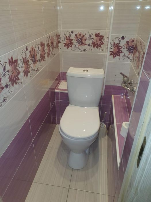 Продам 2х ком квартиру район в парковой зоне 32400