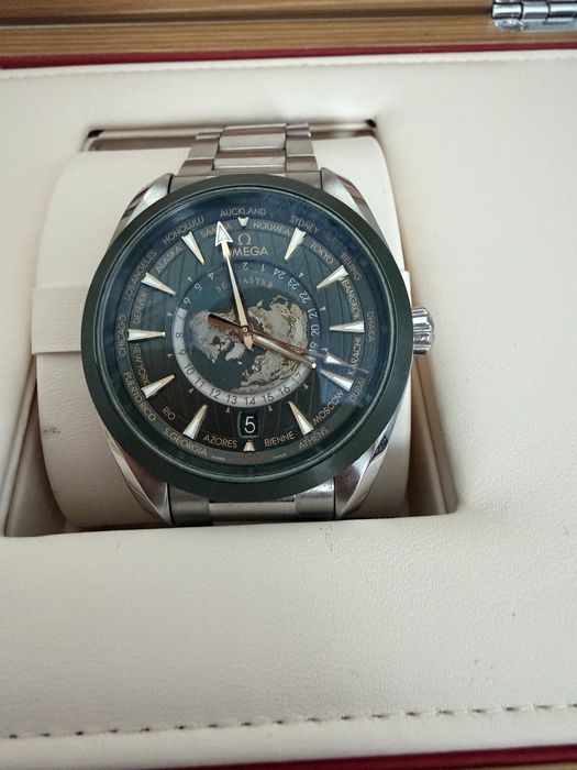 Omega Seamaster Aqua Terra Worldtimer 43mm (2024 г.) – Пълен комплект, гаранция до 2029 г.