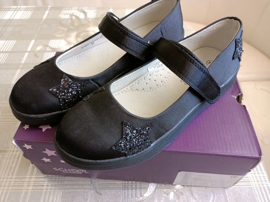 Школьные туфли для девочек