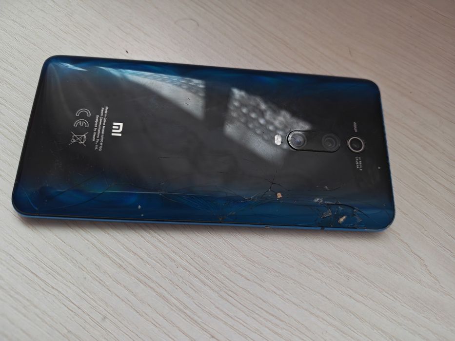 Mi 9T sotiladi karopka dakumenti yuqolib ketgan aybi shu rasmda kursat