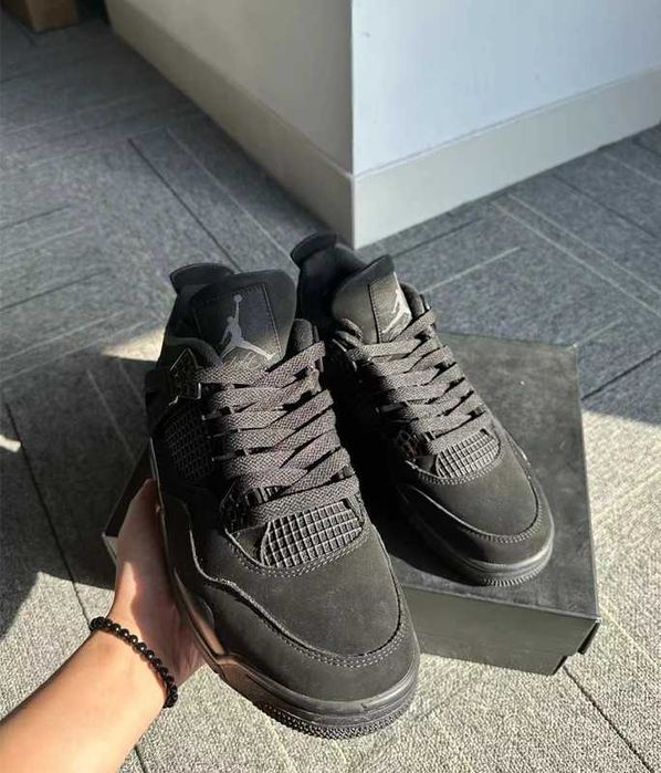 Jordan 4 Retro Black Cat