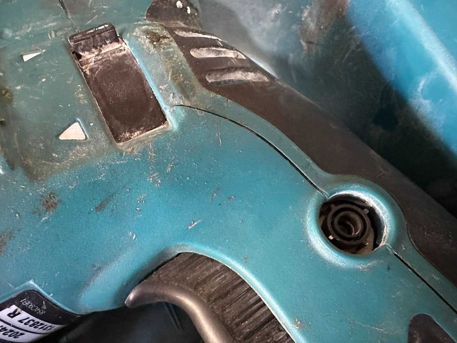 Електрически перфоратор Makita HR2470, 780 W, 2.4 J, с куфар