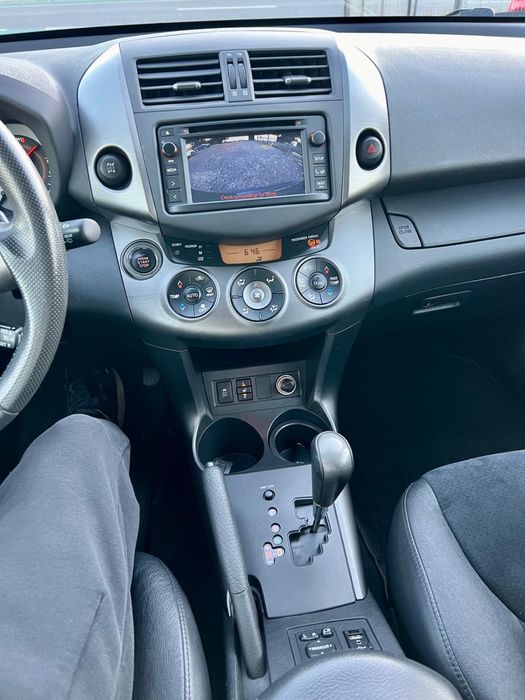 Toyota rav 4 , 2.0 benzina , automata , 4x4