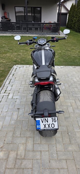 Triumph Rocket 3 R 2022
