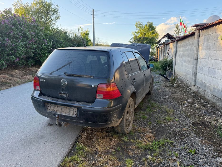 Много части голф 4 1.9 AHF
