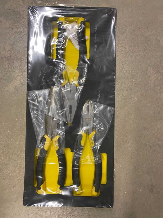 Подложка за количка с комплект накрайници и вложки 85 ч./Клещи к-т