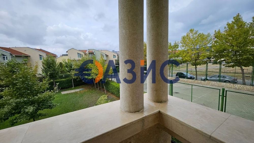 Апартамент с 2 спални в комплекс Престиж Форт Бийч, 100 кв. м., Свети